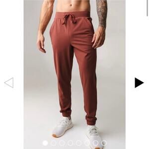 Balance Athletica - Vitality - Men’s Navigator‎ Jogger Cinnamon NEW